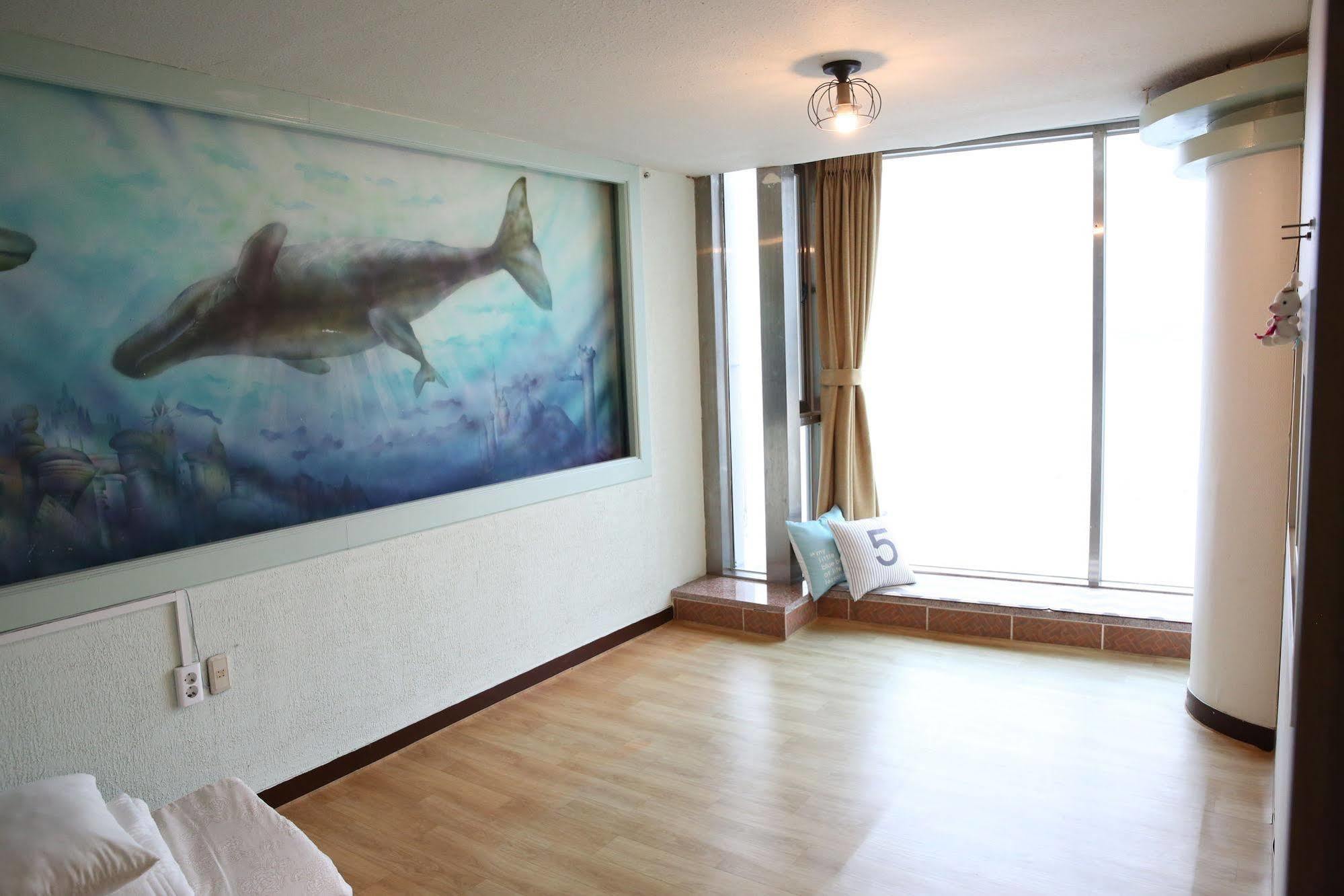 Yes Guesthouse Busan Exteriör bild