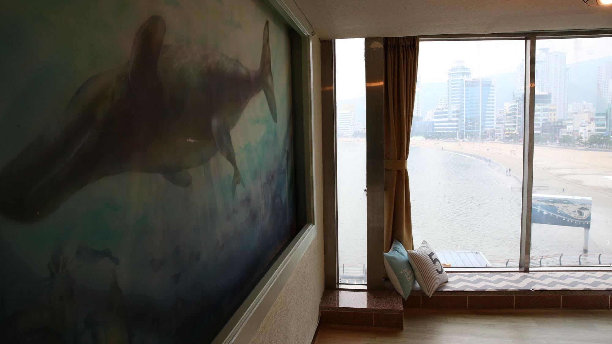 Yes Guesthouse Busan Exteriör bild