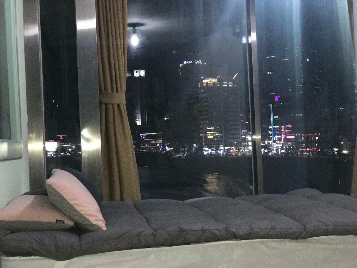 Yes Guesthouse Busan Exteriör bild