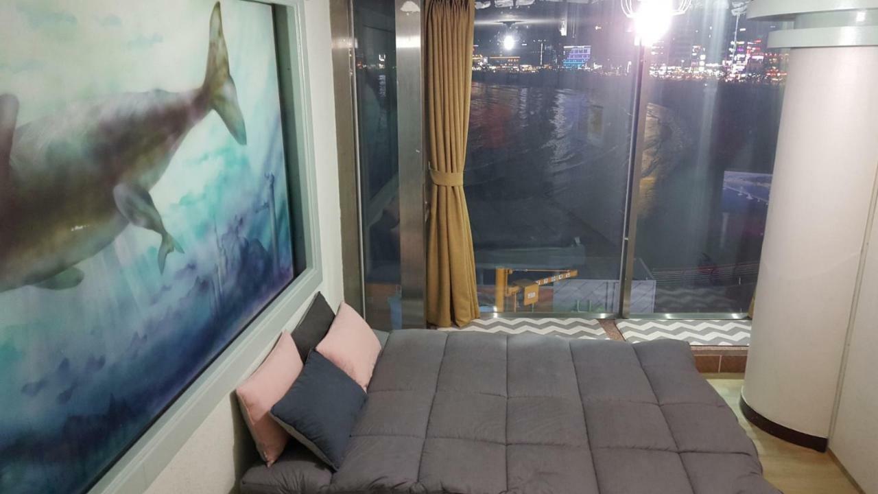 Yes Guesthouse Busan Exteriör bild